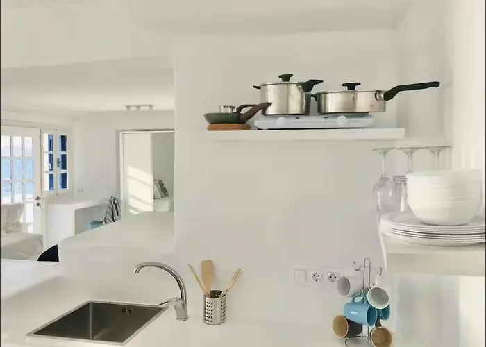 Casa Mare, ناوسا